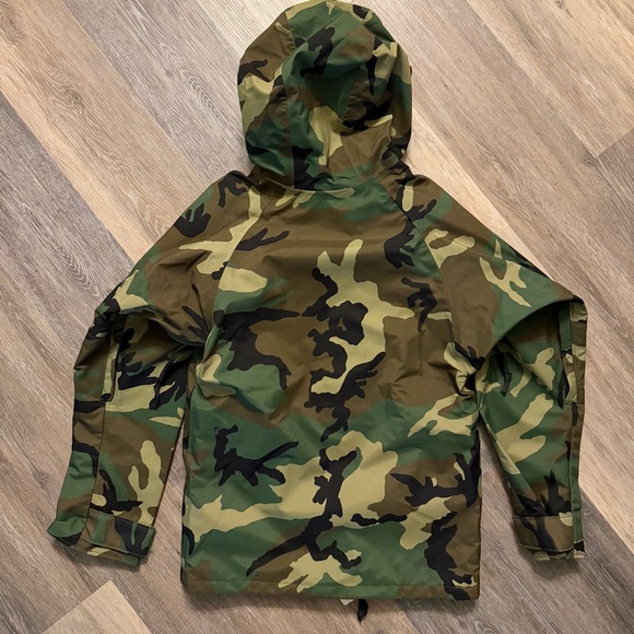 USGI Military Parka Cold Weather Coat Hooded Woodland Camo Heavyweight Mens XS - Picture 2 of 4